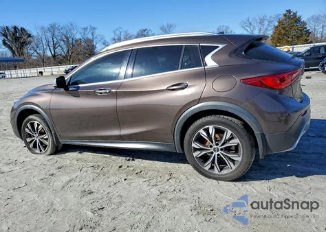 2017 Infiniti Qx30 Base z USA, uszkodzony, nr VIN SJKCH5CR2HA030133